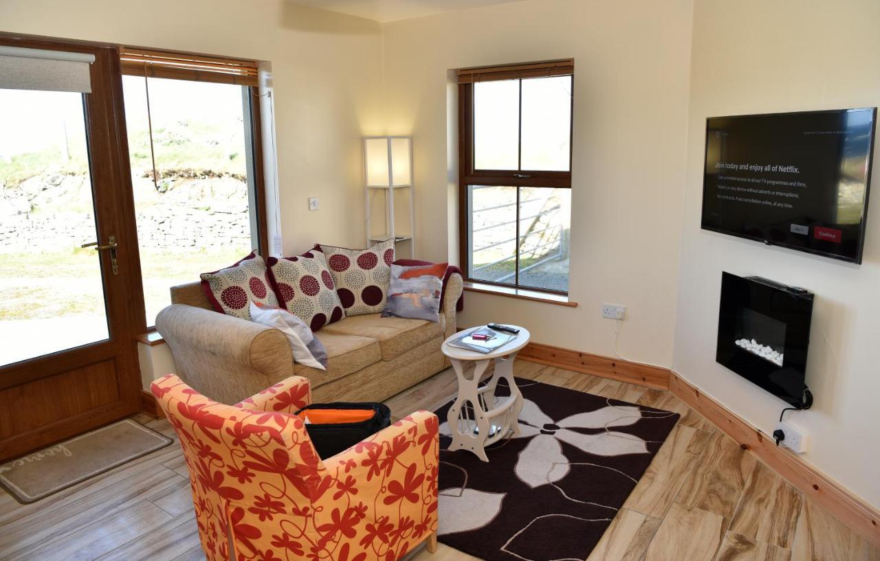 Sea View Apartment Downings Exterior foto