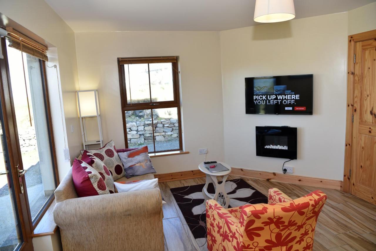 Sea View Apartment Downings Exterior foto
